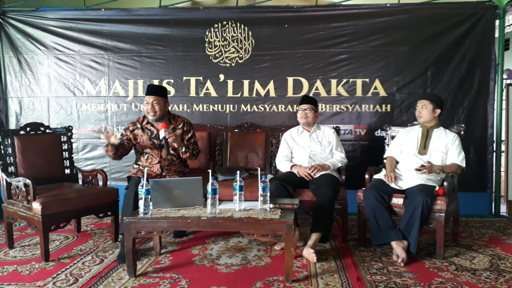 Majelis Taklim Radio Dakta bersama Ustadz Salimin Dani dan Ustadz Jeje Zaenudin